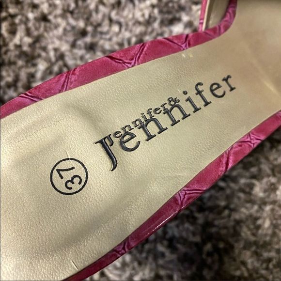 Jennifer & JENNIFER | Reptile Skin Style Square Toed Heels - Picture 8 of 10